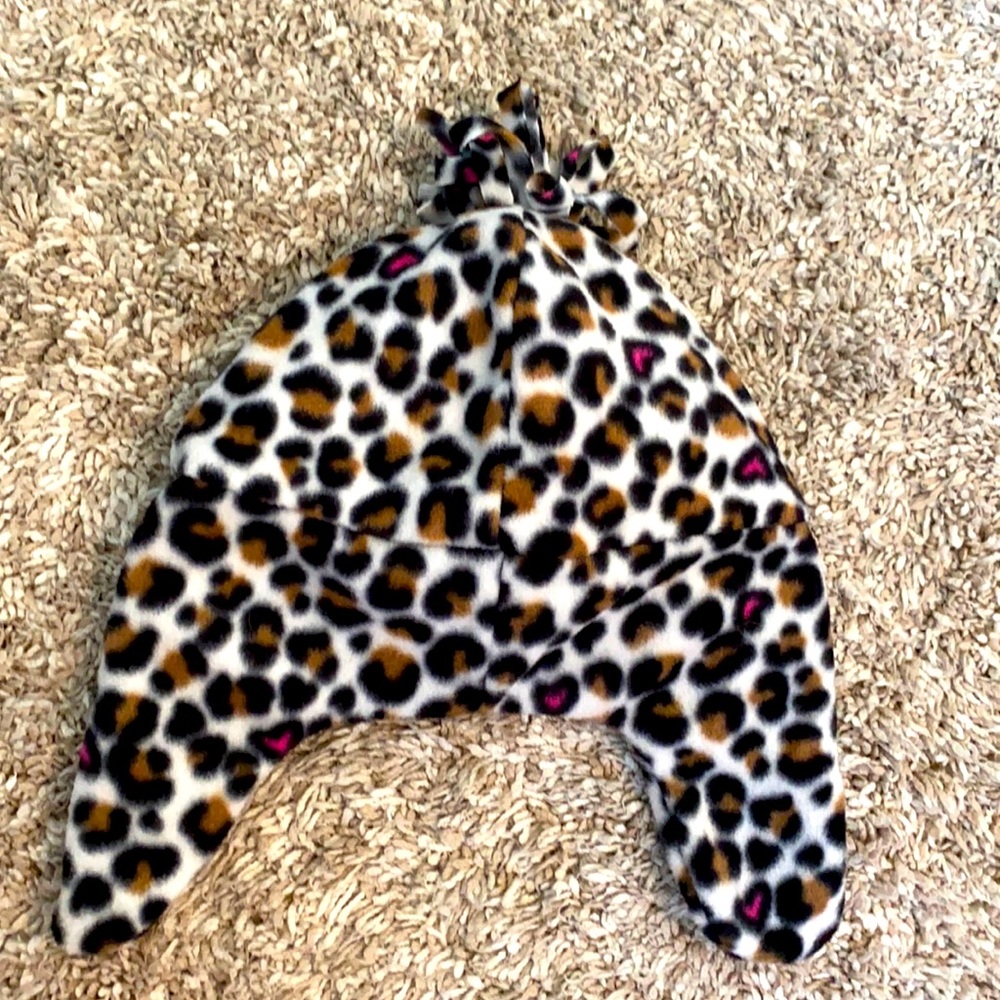 Leopard Pom hat